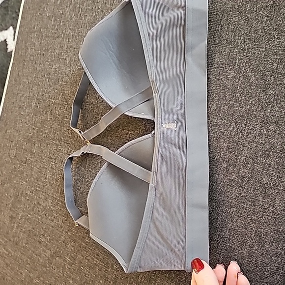 Lively sz 36 C gray front closure bra wireless WL80 - Picture 5 of 6